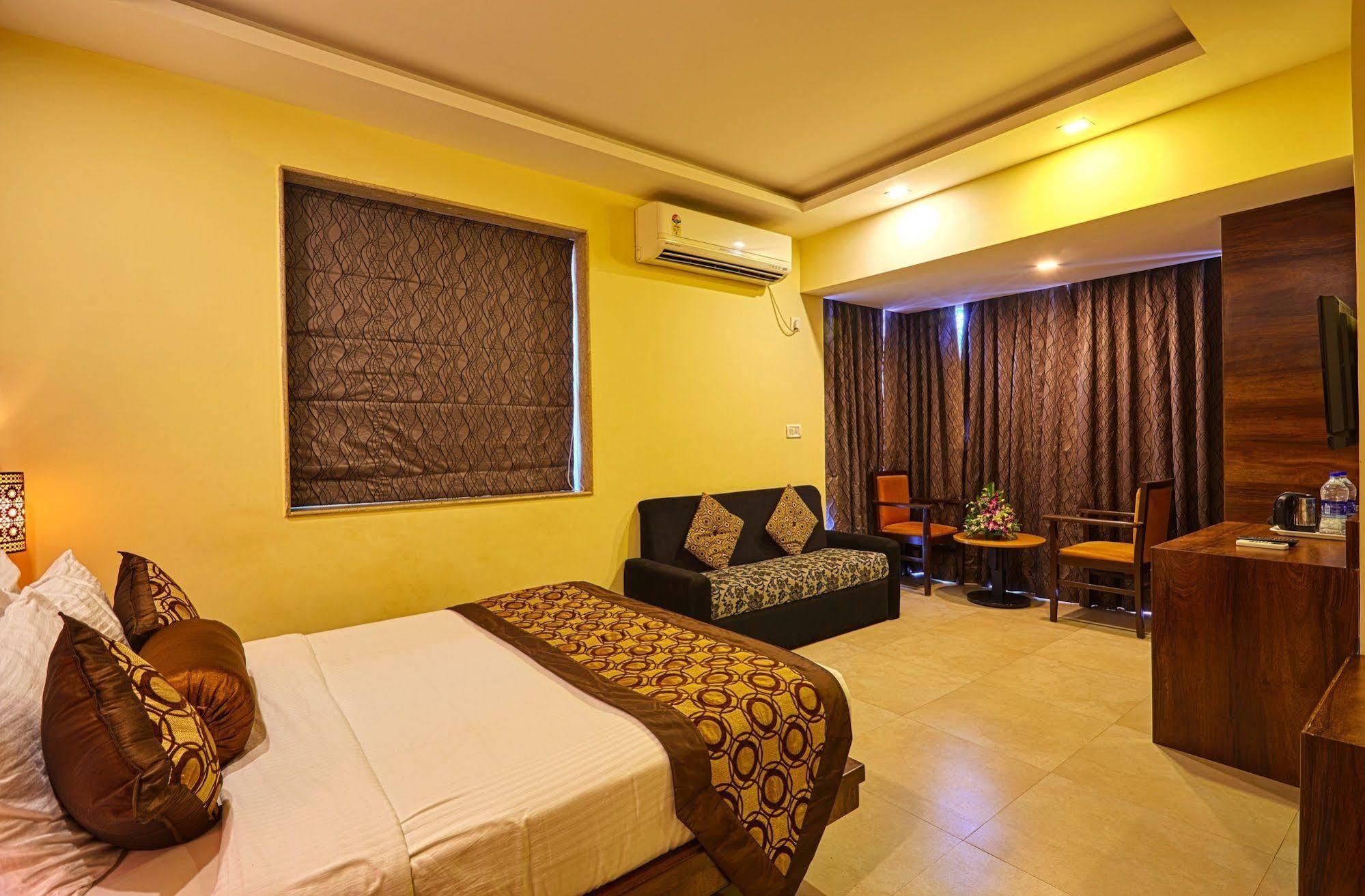 Sunkissed Plaza Hotel Calangute Kültér fotó