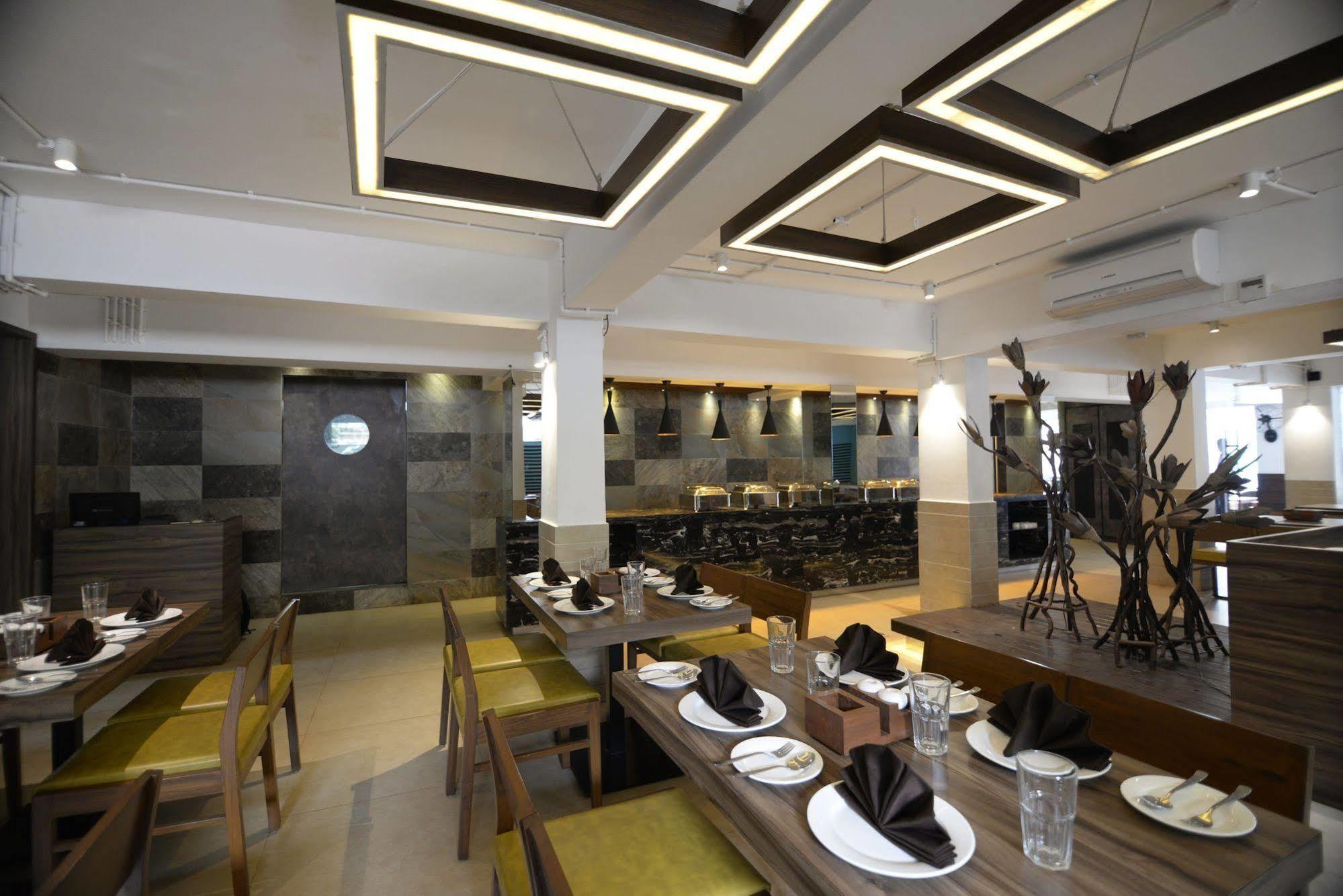 Sunkissed Plaza Hotel Calangute Kültér fotó
