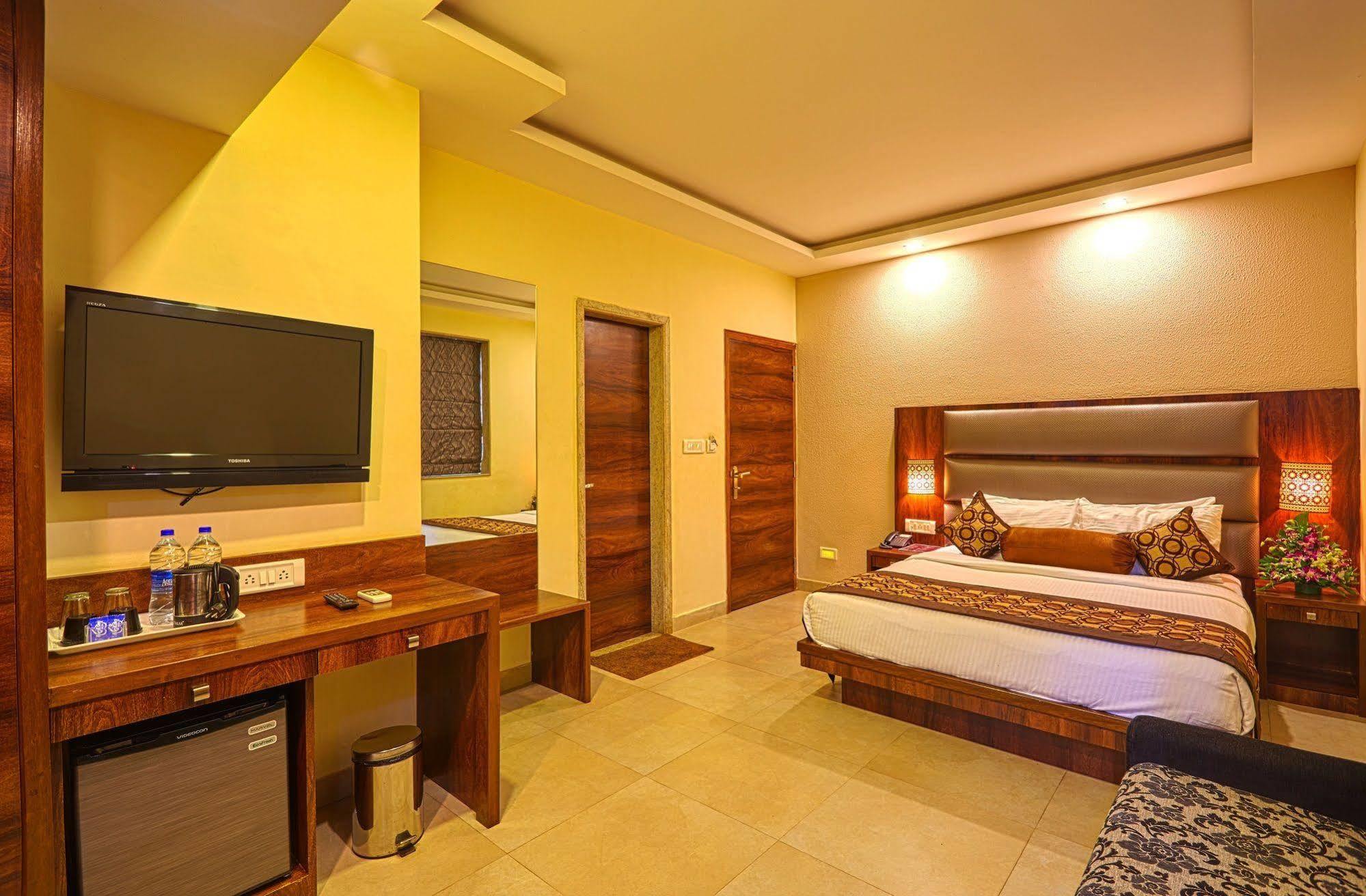 Sunkissed Plaza Hotel Calangute Kültér fotó